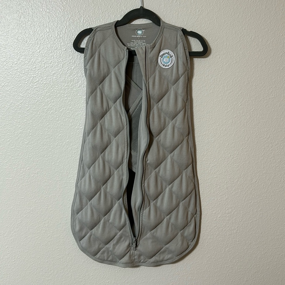 Dream weighted sleep swaddle 0-6 months moon grey